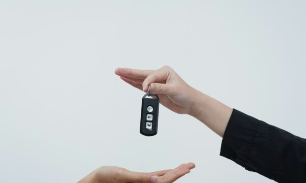 Leasing czy kredyt samochodowy dla jednoosobowej firmy?