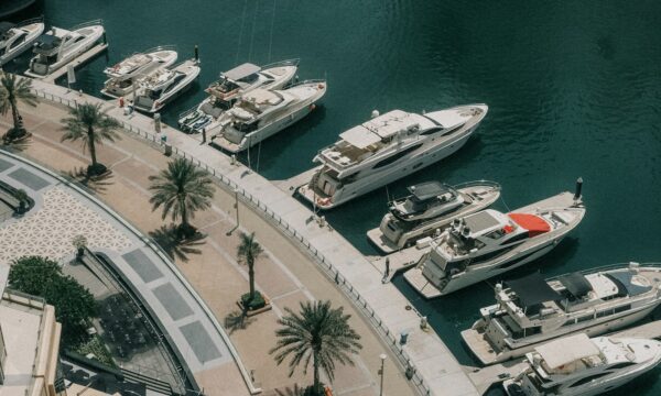 Ile kosztuje tydzień w Dubaju w 2026? Budżet dla pary i rodziny